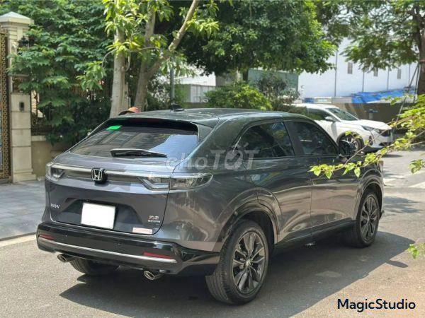 Honda HRV RS 2023 Серый 57 тыс. км