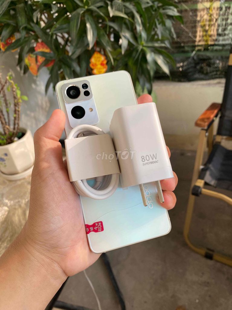 Oppo Reno7 Pro 5G 256GB Quốc Tế. Mua bán Điện thoại tại Quận Ninh Kiều Cần Thơ được đăng bởi Ty Xperia hình 1