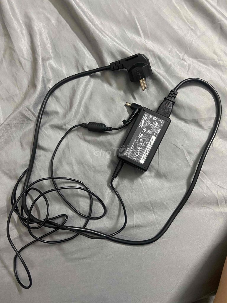 SẠC LAPTOP 65W 5.5mm. Mua bán Phụ kiện (Màn hình, Chuột...) tại Thành phố Vinh Nghệ An được đăng bởi Thanh Lý Rẻ hình 1