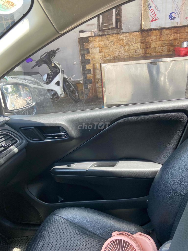 Honda City 2019 1.5 CVT - Thương Lượng nhẹ. Mua bán Ô tô tại Quận Bình Tân Tp Hồ Chí Minh được đăng bởi Thanh Thanh hình 9