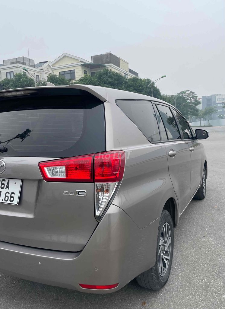 Toyota Innova 2021 2.0E - 62000 km ZIN,màu Đồng.. Mua bán Ô tô tại Quận Cầu Giấy Hà Nội được đăng bởi CHỢ ÔTÔ CẦU GIẤY hình 8