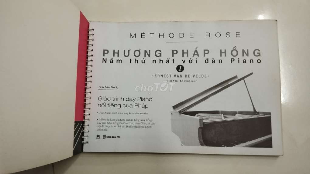 Sách phương pháp hồng dành cho người chơi piano