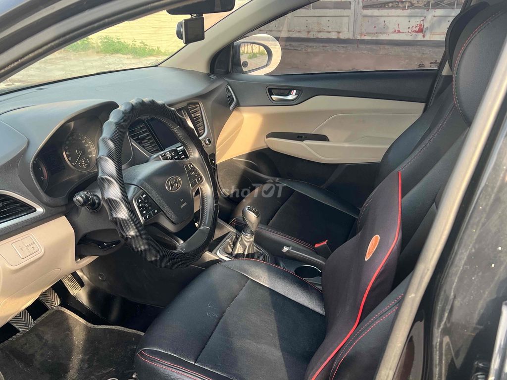Hyundai Accent 2018 Mt bản full. Mua bán Ô tô tại Thành phố Thủ Đức Tp Hồ Chí Minh được đăng bởi Nguyễn Tiến Dũng hình 6