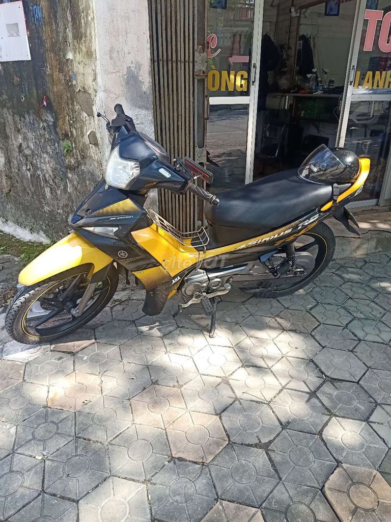 Yamaha Sirius FI Vàng đen Đã sử dụng. Mua bán Xe máy tại Thành phố Vinh Nghệ An được đăng bởi Tuan Phuong hình 1
