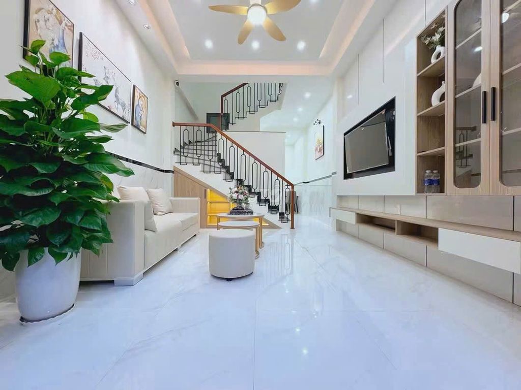 2-этажный дом в переулке Trần Cao Vân – район Tam Thuận