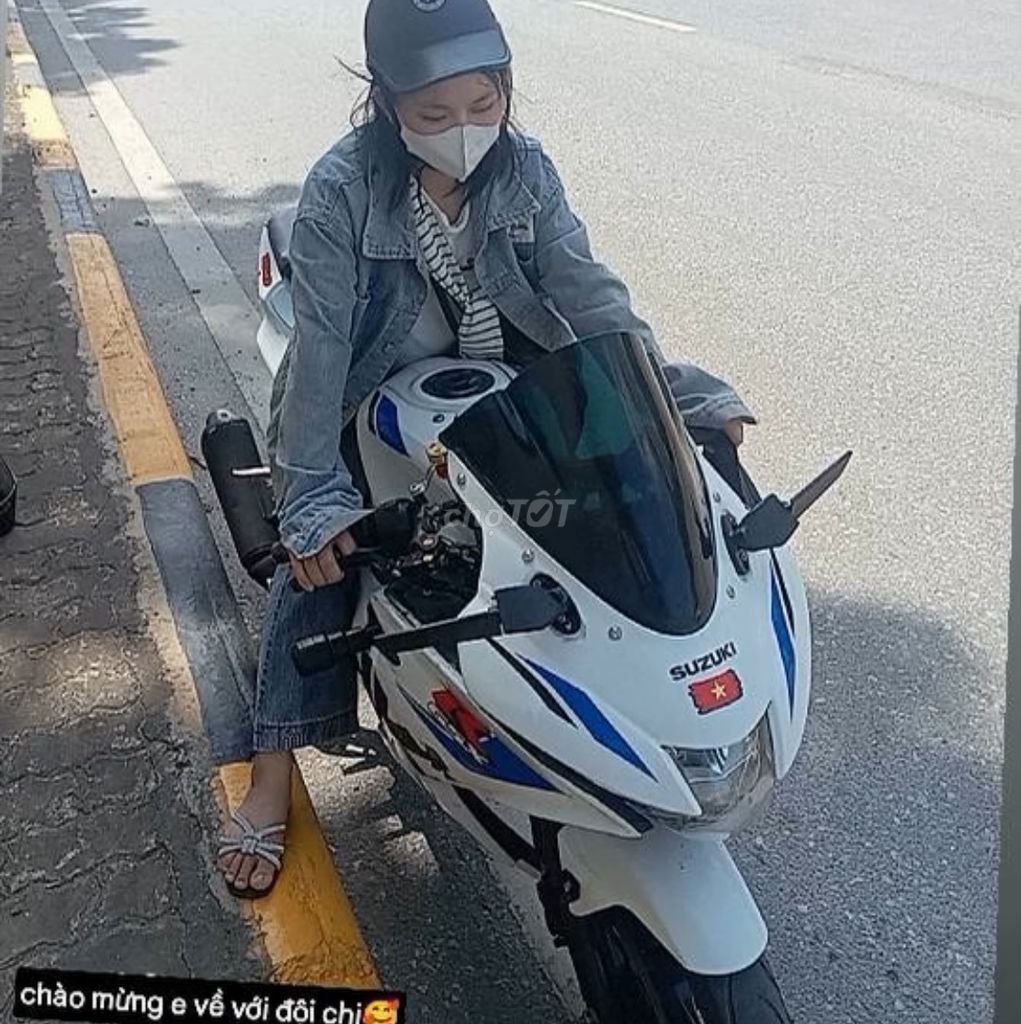 Có con xe muốn bán xe GSX có fixx xăng xe cho ae. Mua bán Xe máy tại Huyện Thanh Sơn Phú Thọ được đăng bởi Pham anh tuan hình 1