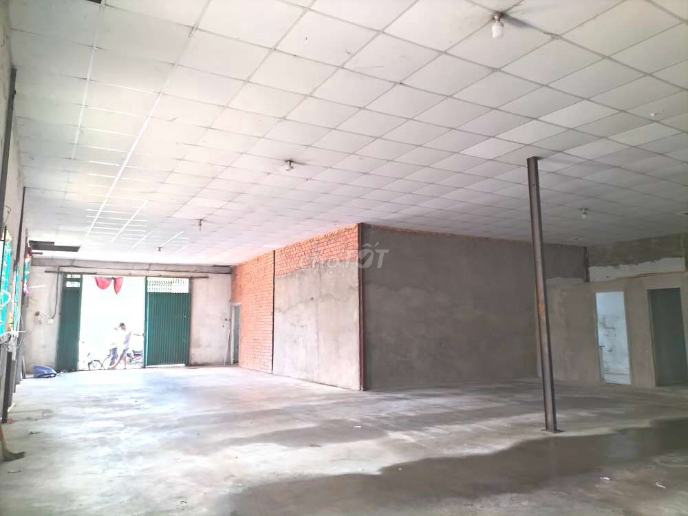 THỚI HOÀ ---XƯỞNG 300m2 CÓ VĂN PHÒNG.