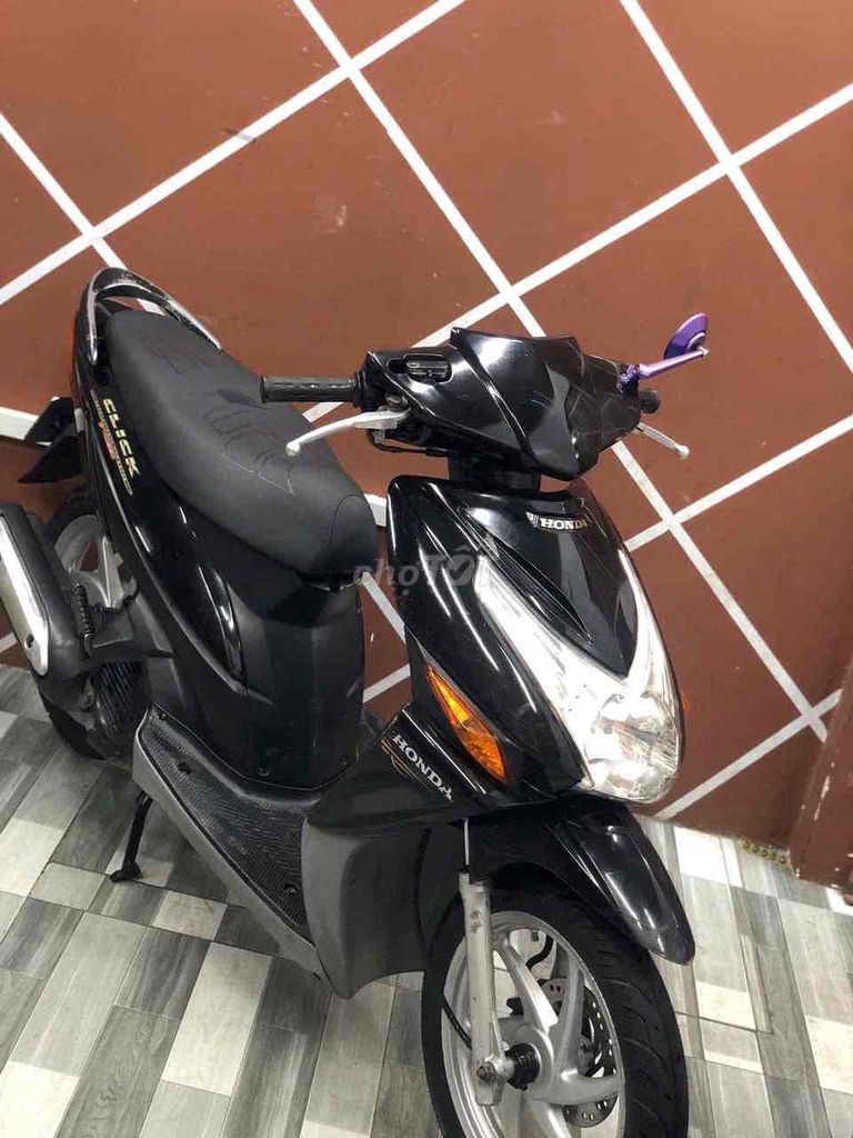 -Trùm Cuối Honda Click 110 Đk 2011 Máy Zin Êm Ấm. Mua bán Xe máy tại Huyện Phong Điền Cần Thơ được đăng bởi Danh Hà hình 3