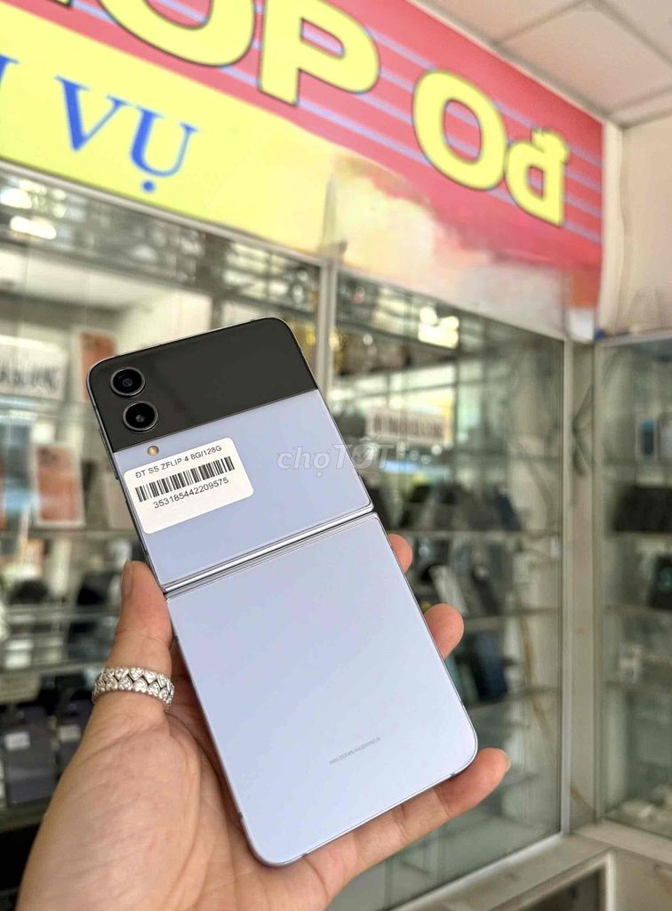Samsung Z Flip 4 128GB Tím. Mua bán Điện thoại tại Thành phố Qui Nhơn Bình Định được đăng bởi HƯNG MOBILE 07 Nguyễn Tất Thành Trung Tâm Thương Mại COOPMART hình 1