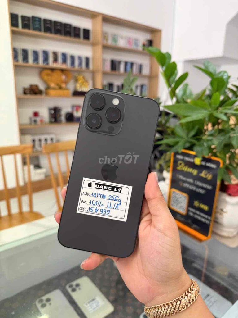 Apple iPhone 14 Pro Max 256GB Đen Đã qua sử dụng. Mua bán Điện thoại tại Thành phố Long Xuyên An Giang được đăng bởi  Đặng Lý hình 1