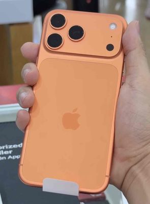 iPhone 17 Pro Max 2TB chính hãng fullbox lướt. Mua bán Điện thoại tại Quận 1 Tp Hồ Chí Minh được đăng bởi Nguyễn Chí Thiện