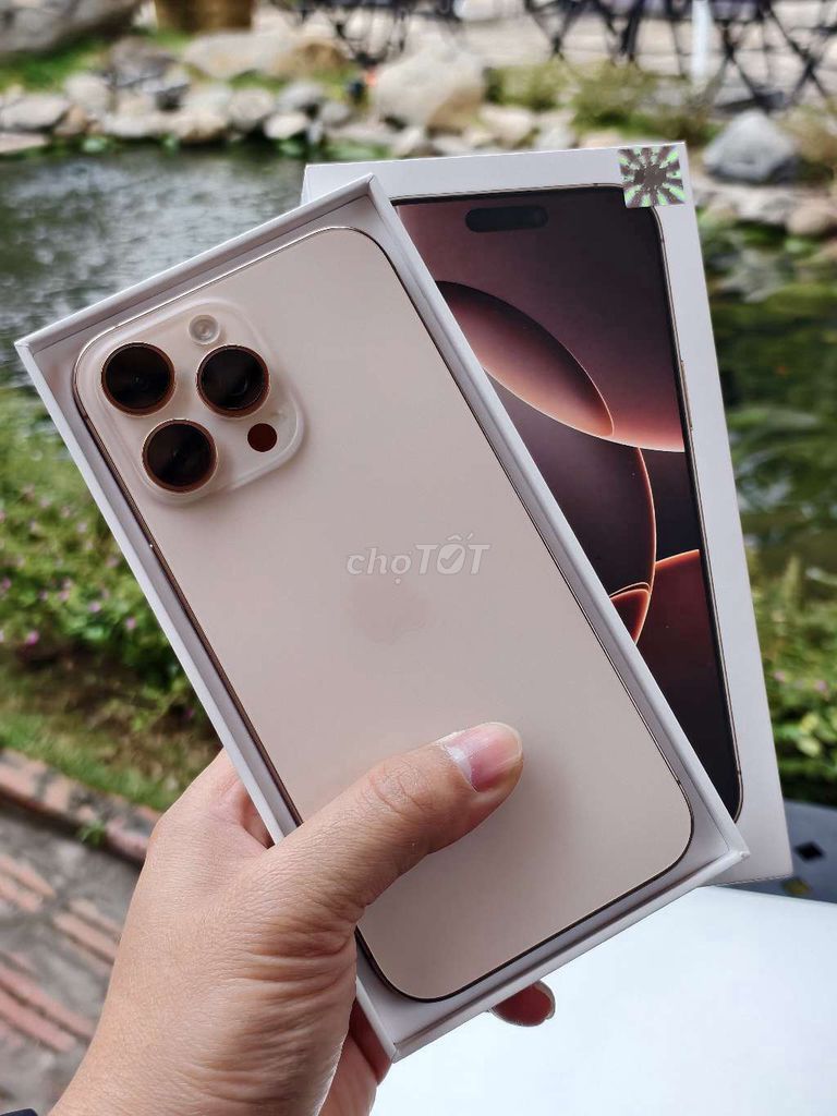 Apple iPhone 16 Pro Max 256GB Titan. Mua bán Điện thoại tại Quận Lê Chân Hải Phòng được đăng bởi 444 Tô Hiệu OK Mobile HP hình 1