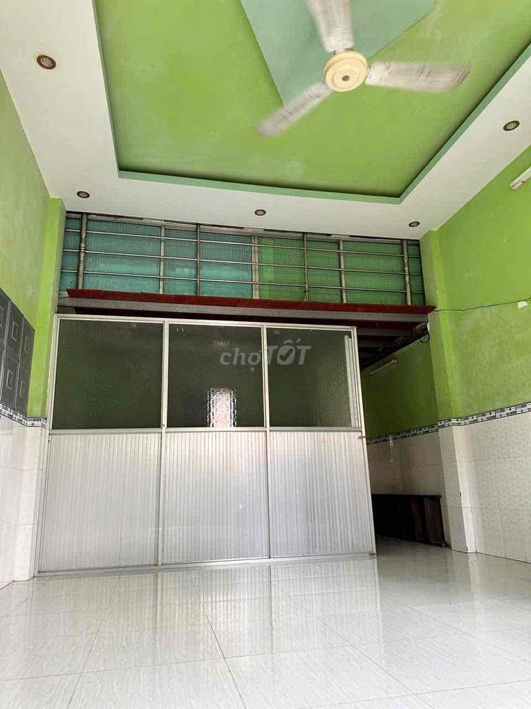 Аренда · 2 комн. · 40 м² · Quận 5, ул. Đường Phùng Hưng