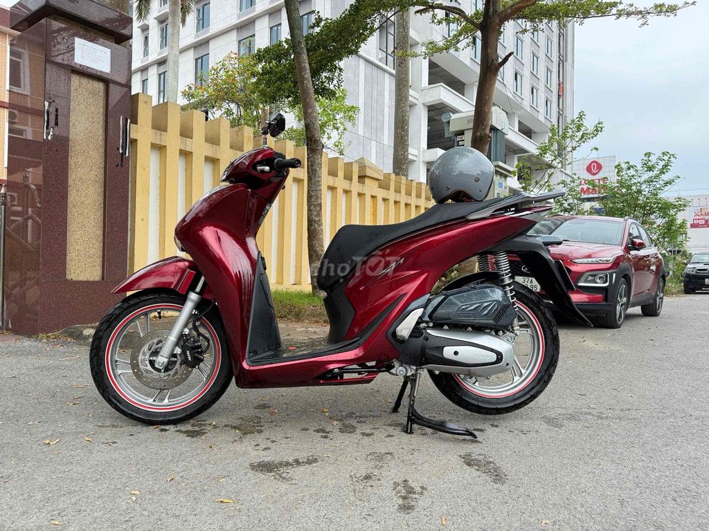 SH 125i T6/2025 - Tặng biển số 66-AA 086.66. Mua bán Xe máy tại Thành phố Vinh Nghệ An được đăng bởi Trung Huy Xe Đẹp hình 3