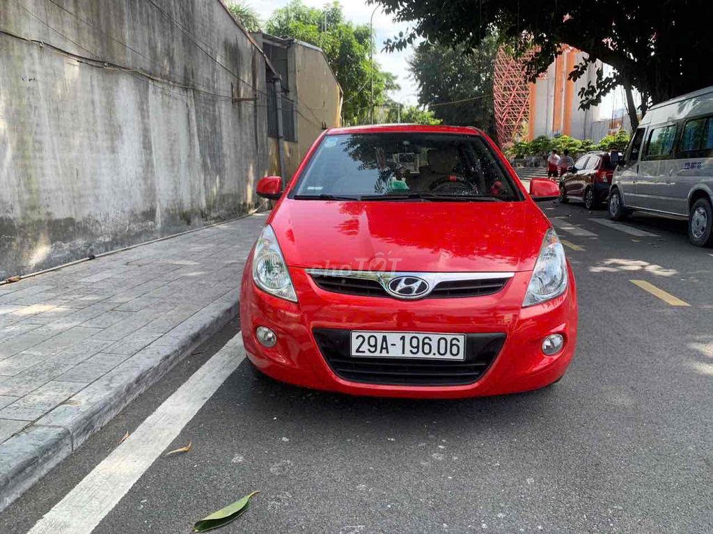 Hyundai i20 2011 1.4 AT - Nhập khẩu