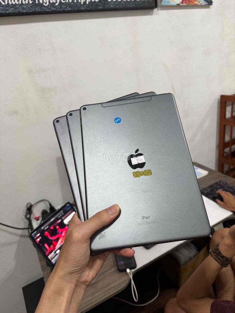 Apple iPad Air 3 64GB Xám. Mua bán Máy tính bảng tại Quận Hoàng Mai Hà Nội được đăng bởi Nguyễn Xuân Mạnh hình 1