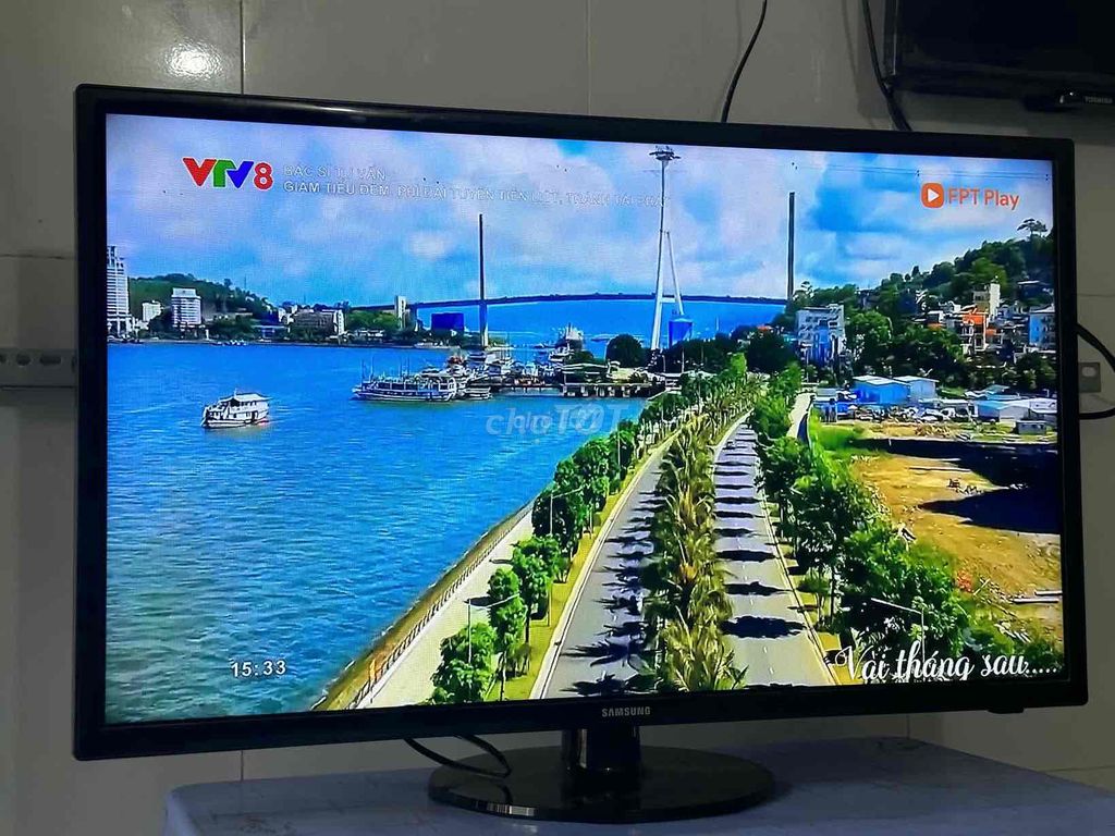 Bán TV LED SAMSUNG 32in siêu mỏng nguyên zin đẹp.