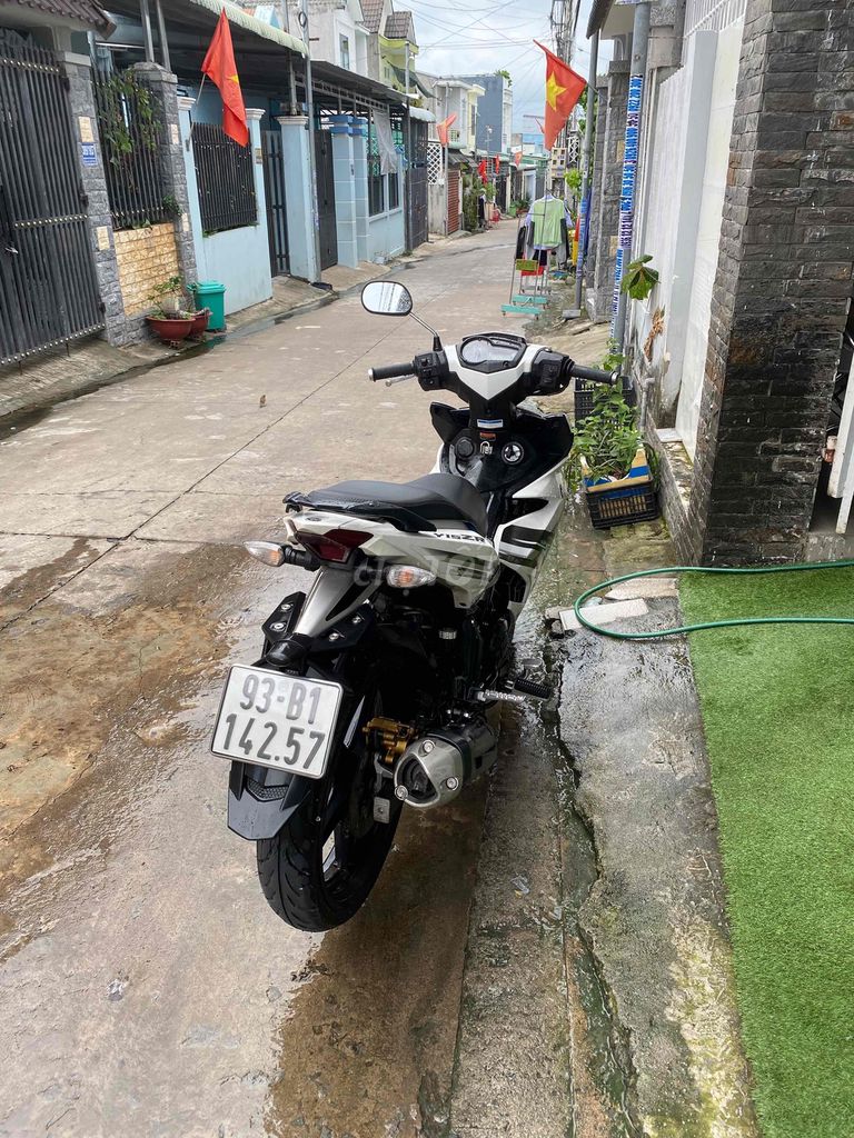 cần bán ex đời cuối năm 2015. Mua bán Xe máy tại Thành phố Thủ Dầu Một Bình Dương được đăng bởi Le Hoang Anh Tuan hình 2