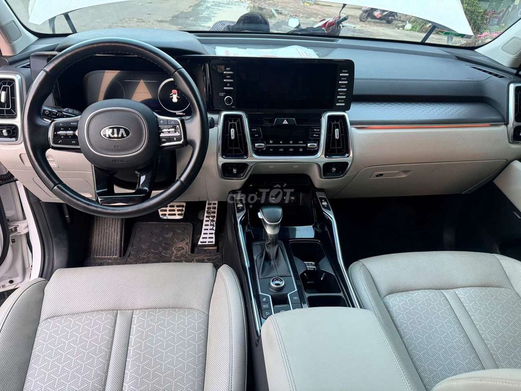 Kia Sorento 2.5 Signature sx 2020 chạy ít. Mua bán Ô tô tại Quận Cầu Giấy Hà Nội được đăng bởi Thăng ManyCar hình 4