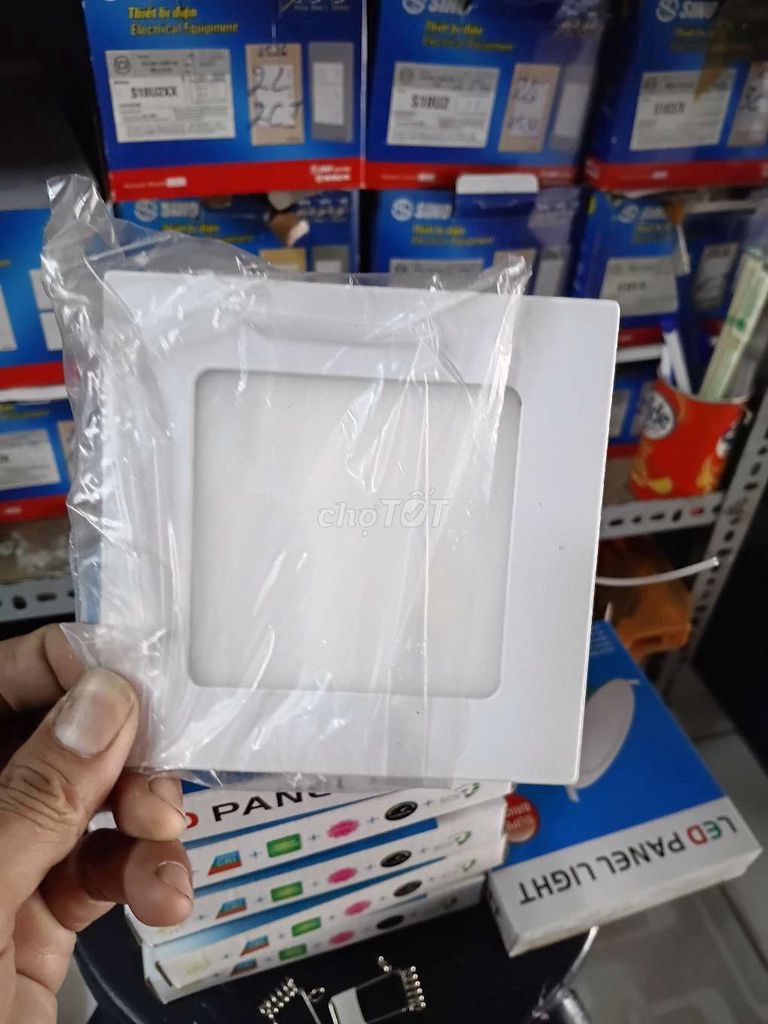 Đèn âm trần LED 6W Trắng 30 cái 500k. Mua bán Đèn tại Quận 11 Tp Hồ Chí Minh được đăng bởi Chíthành Dương hình 1