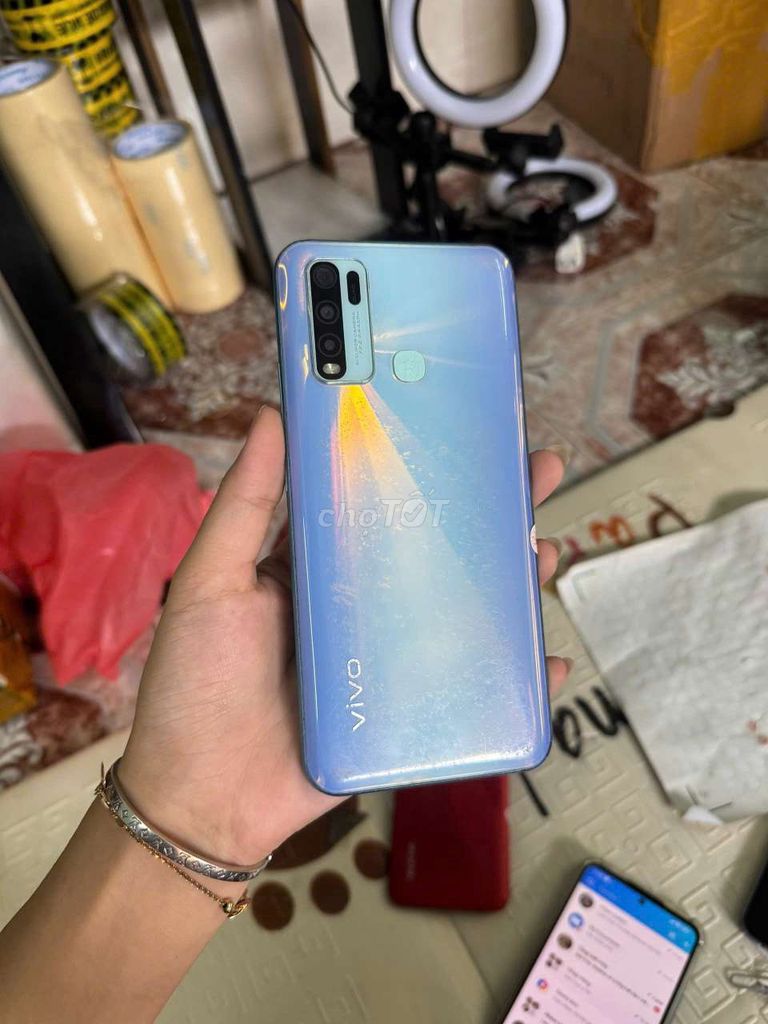 Vivo Y30, 64GB, sạc nhanh, zin full. Mua bán Điện thoại tại Thành phố Thủ Dầu Một Bình Dương được đăng bởi Phước Mobile hình 1