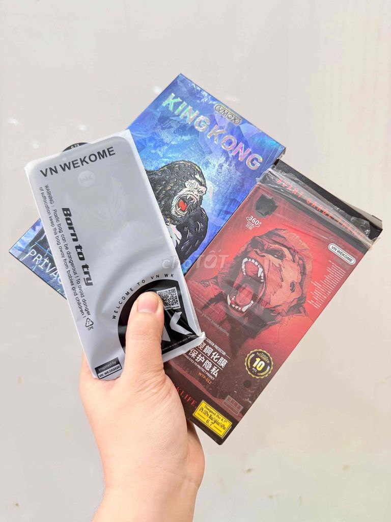 Kính cường lực iPhone 14 Pro Max. Mua bán Phụ kiện (Màn hình, Chuột...) tại Quận Ngũ Hành Sơn Đà Nẵng được đăng bởi terry16 hình 1