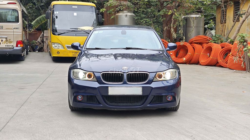 🚘 BMW 320i sx 2009 tư nhân, 15v km, full options