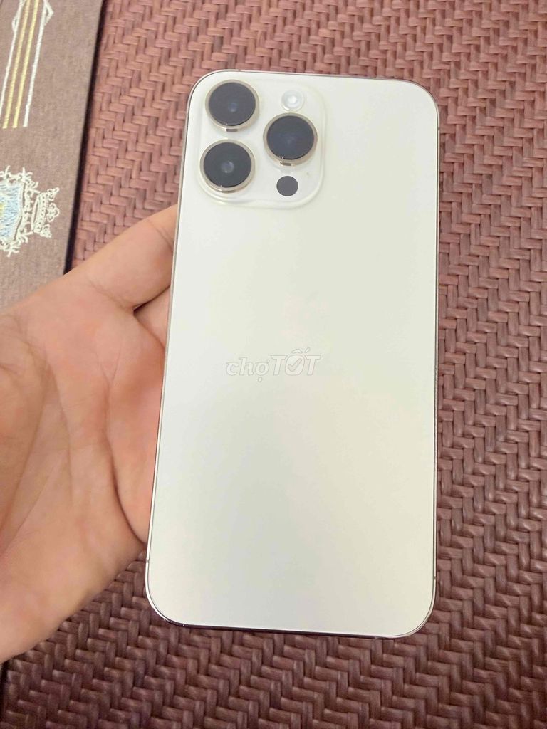Apple iPhone 14 Pro Max 128GB Trắng 83%. Mua bán Điện thoại tại Quận Hoàng Mai Hà Nội được đăng bởi nguyễn văn nhật hình 1