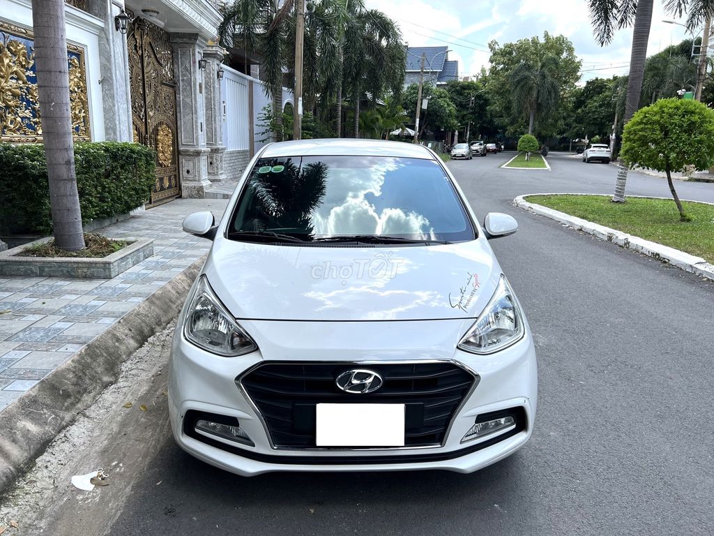 Hyundai Grand i10 2021 1.2 MT bản full - Trắng