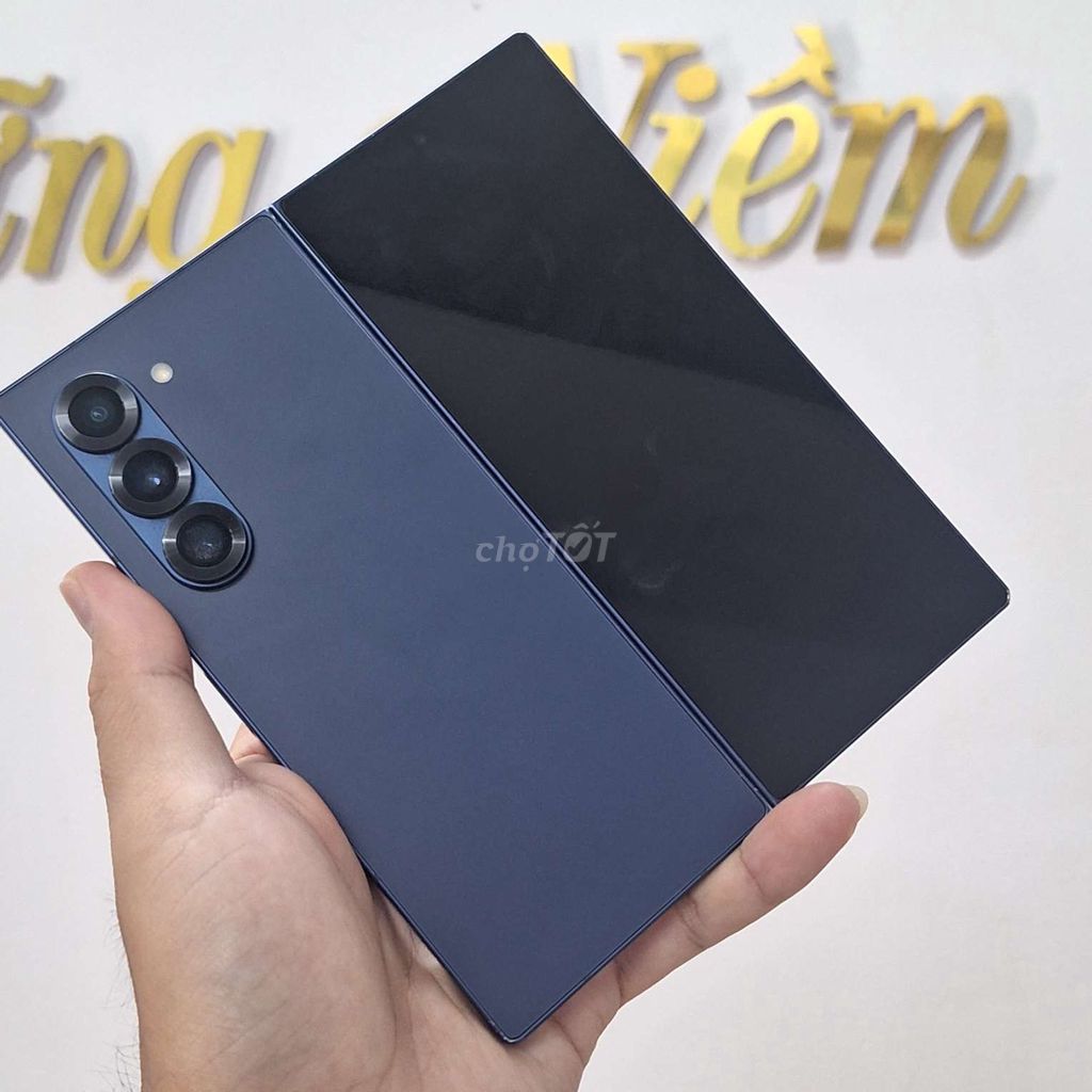 Samsung Z Fold 6 Vn 2 sim 2 màn đẹp góp 0đ. Mua bán Điện thoại tại Quận Thanh Khê Đà Nẵng được đăng bởi Cửa hàng Zinphones  hình 1