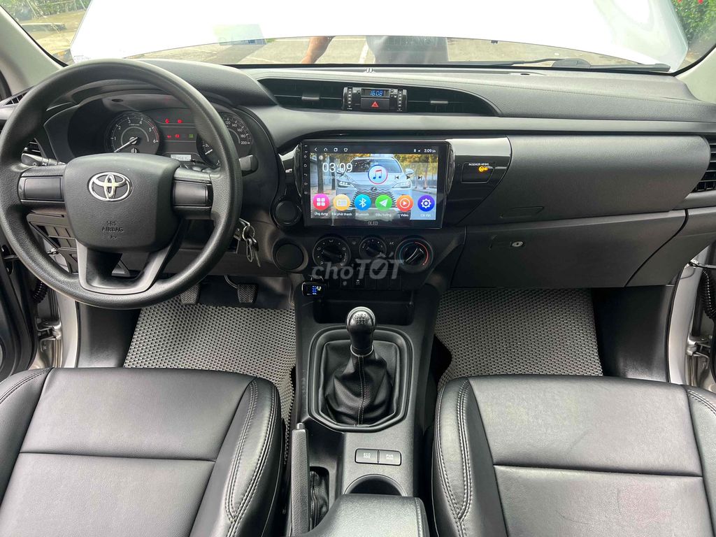 Toyota Hilux 2019 2.4E 4x2 MT - 180000 km. Mua bán Ô tô tại Quận Hà Đông Hà Nội được đăng bởi Đỗ Tiên  hình 13