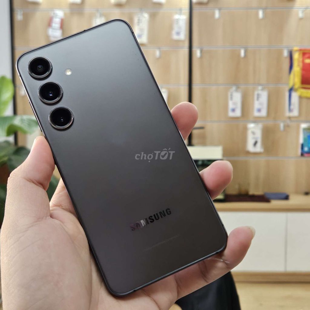 Samsung S24 5G zin áp đẹp 2 sim 256gb | góp 0đ. Mua bán Điện thoại tại Quận Thanh Khê Đà Nẵng được đăng bởi Cửa hàng Zinphones  hình 1