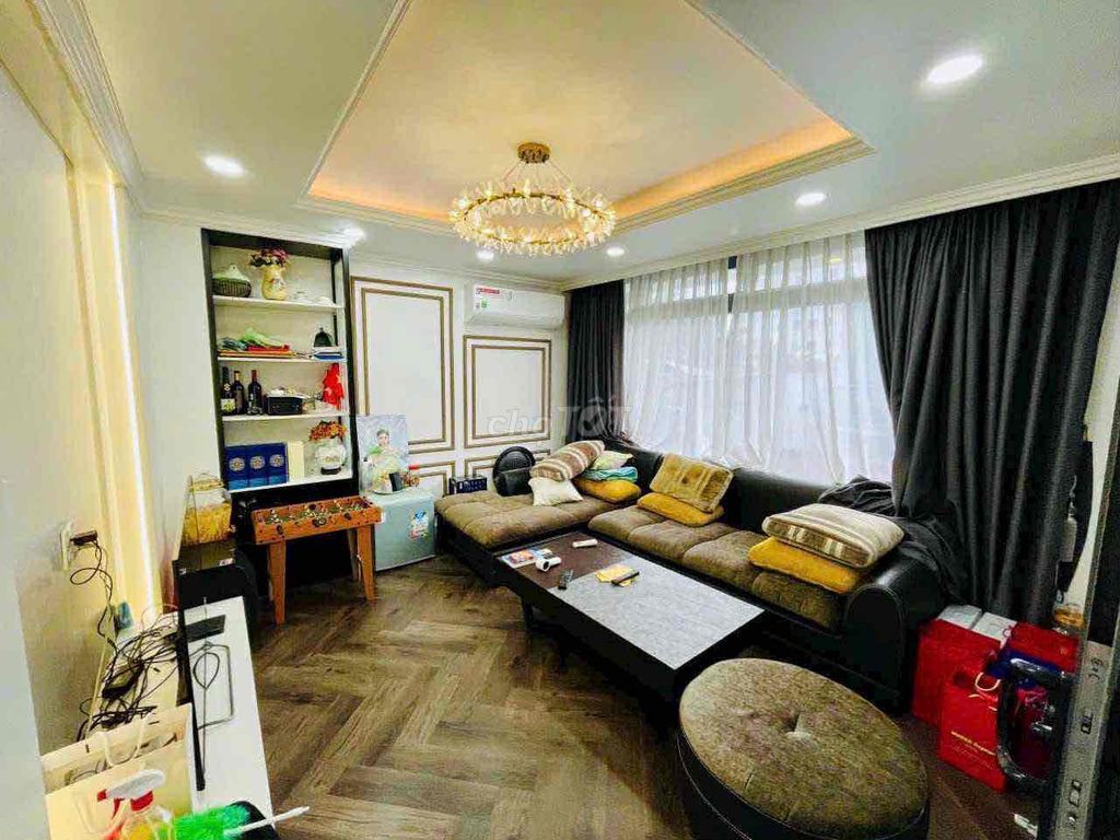 Nhà nguyên căn Dương quảng Hàm 4x13 đúc 1T1L2Lst giá 18tr/th