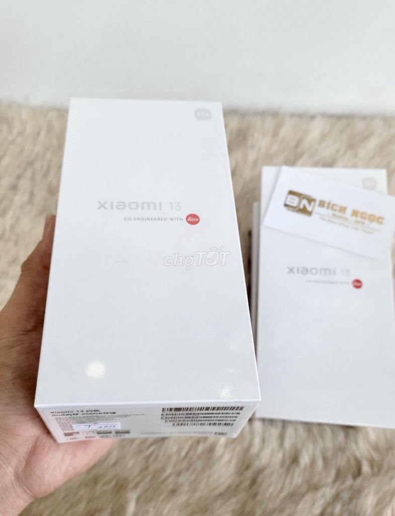 Điện thoại Xiaomi 13 Hàng new 100%