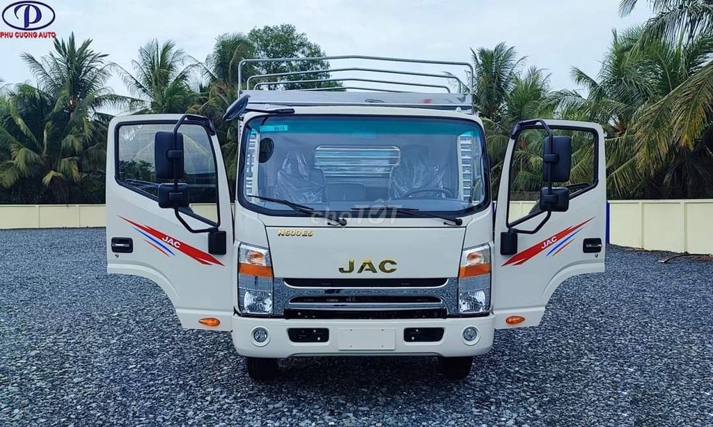 XE TẢI JAC N500 THÙNG BẠC TRẢ TRƯỚC 150 TRIỆU