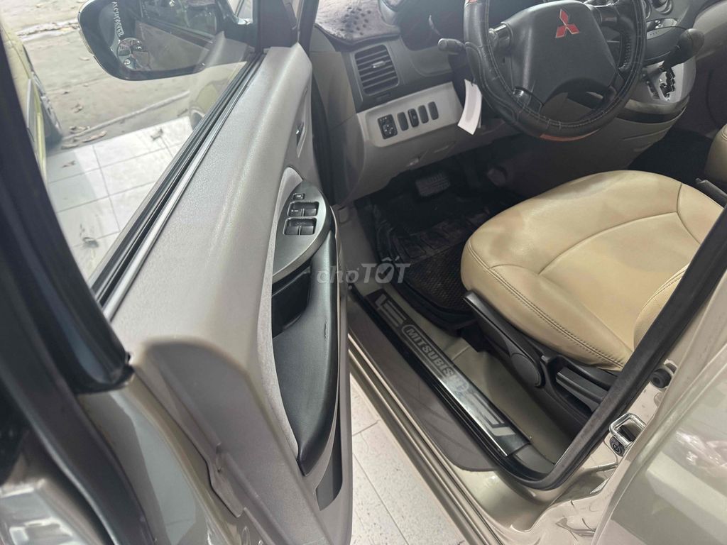 Mitsubishi Grandis 2005 2.4 AT - 170123 km. Mua bán Ô tô tại Quận Bình Thuỷ Cần Thơ được đăng bởi Phi hình 10