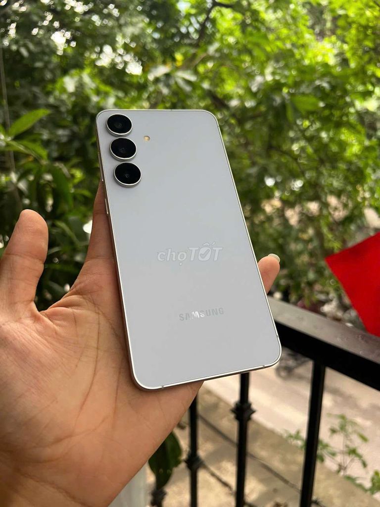 Samsung Galaxy S25 FE 128GB Bạc. Mua bán Điện thoại tại Quận Cầu Giấy Hà Nội được đăng bởi lê minh anh  hình 1