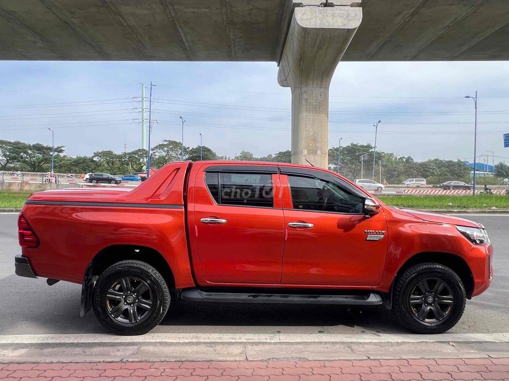 Bán Hilux tự động 1 cầu 2021 lướt - Xe đẹp đi kỹ. Mua bán Ô tô tại Thành phố Thủ Đức Tp Hồ Chí Minh được đăng bởi Tấn Quang Toyota Đông Sài Gòn hình 3