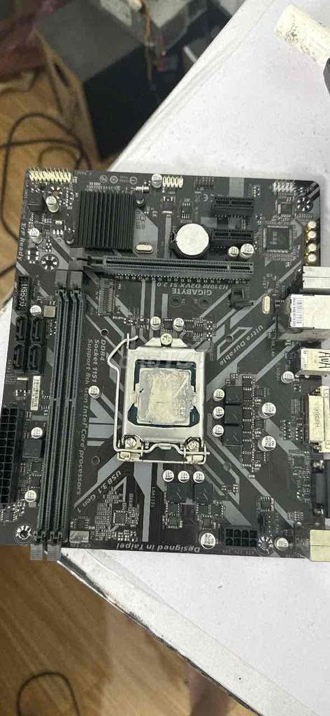 Mainboard H310 Giga i3 9100f GTX 1060 3G Zin 100%. Mua bán Linh kiện (RAM, Card...) tại Huyện Đan Phượng Hà Nội được đăng bởi Hú Oà hình 1