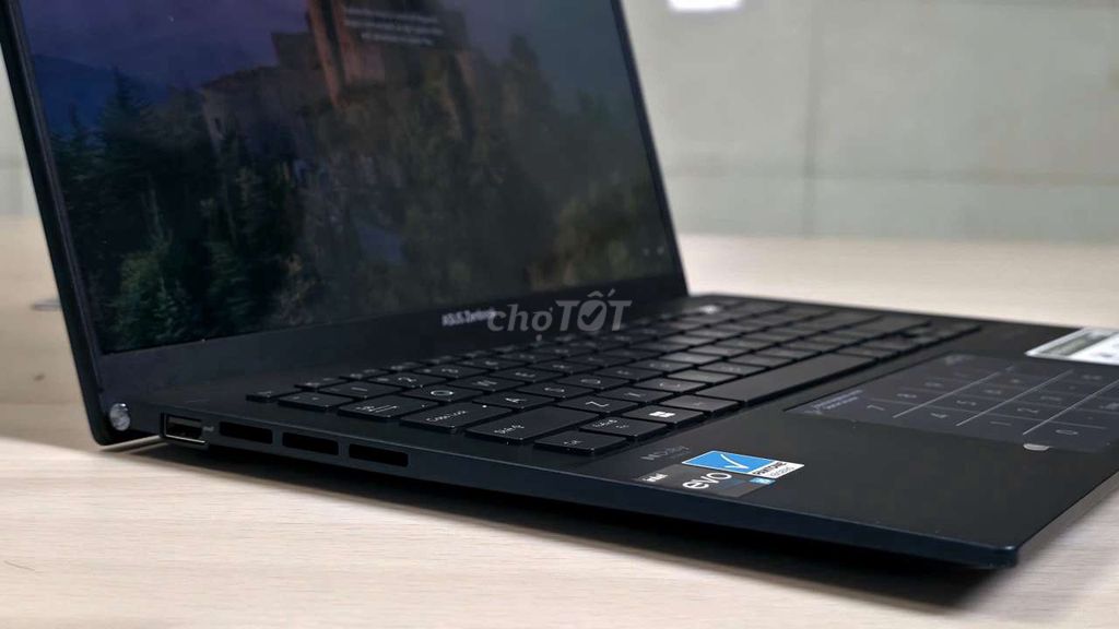 Asus Zenbook UX3402ZA i5 14 inch 8GB/256GB. Mua bán Laptop tại Quận 1 Tp Hồ Chí Minh được đăng bởi Man Dinh hình 1