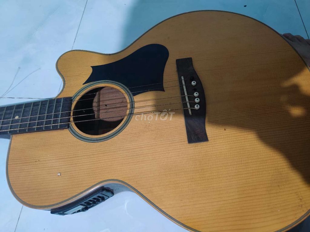 guitar loại tốt