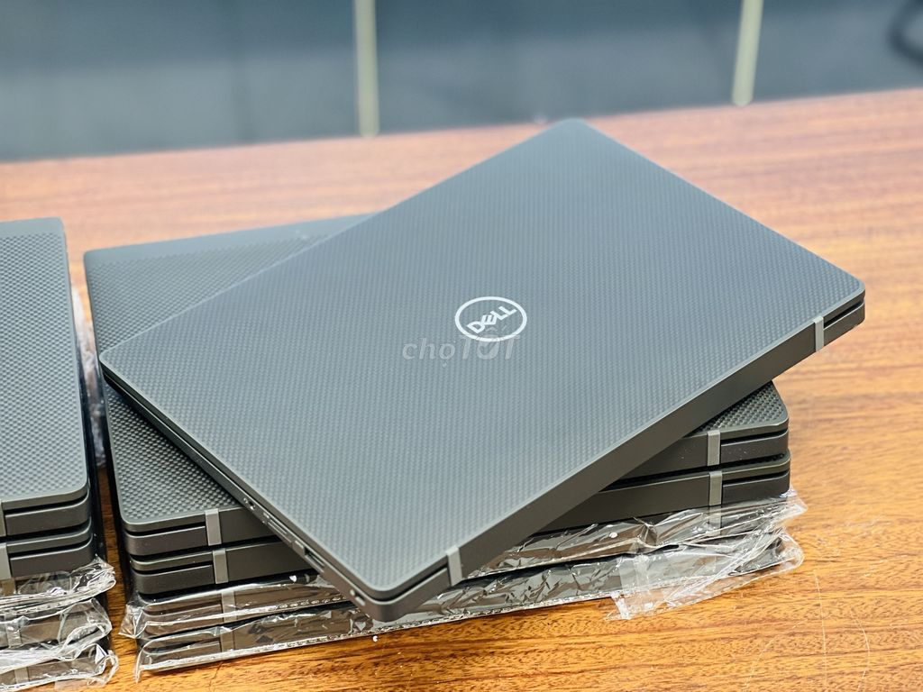 Dell latitude 7400 i7/8665U 8G 256/SSD zin mới 99%