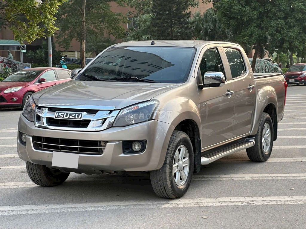 Isuzu Dmax 2.5MT 4x2 sx 2014 máy số nguyên zin. Mua bán Ô tô tại Quận Hà Đông Hà Nội được đăng bởi Hà Đông Car hình 1