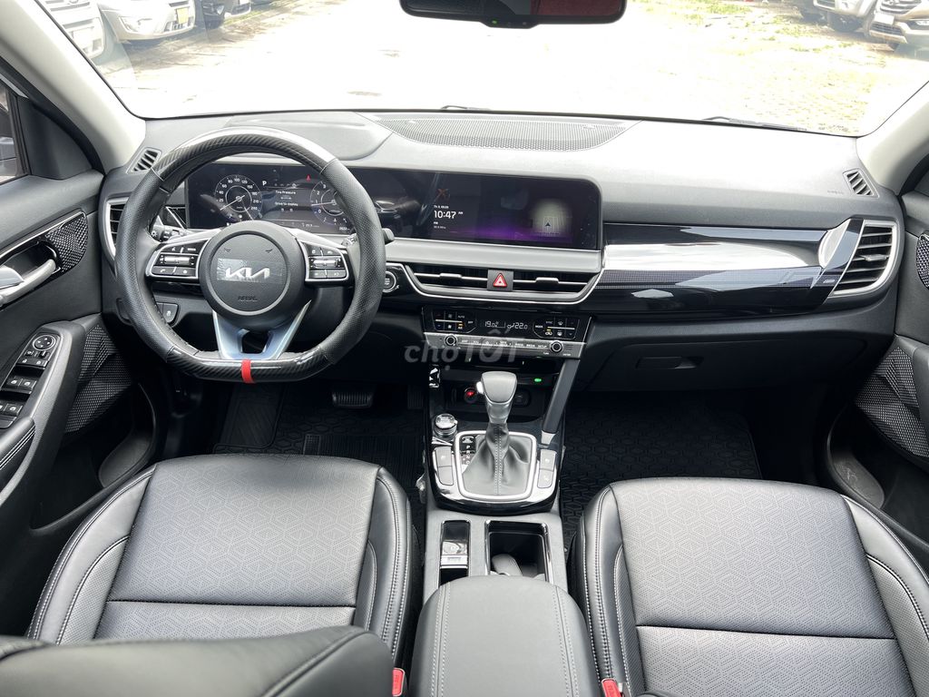 Kia Seltos 2025 Premium 1.5 AT- 2 nghìn km NHƯ MỚI. Mua bán Ô tô tại Quận Cầu Giấy Hà Nội được đăng bởi Xe Cũ Dương Đô hình 9