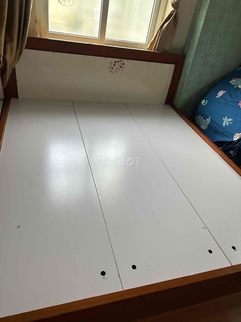 Giường ngủ Gỗ, Sắt 1m8 x 2m. Mua bán Giường, chăn ga gối nệm tại Quận Hà Đông Hà Nội được đăng bởi lê thị hồng nhung hình 1