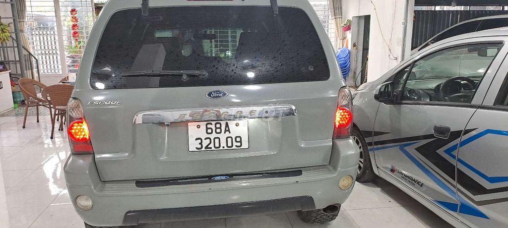 Xe ford escape 2008 máy 2.3L mẫu mới cực ngầu