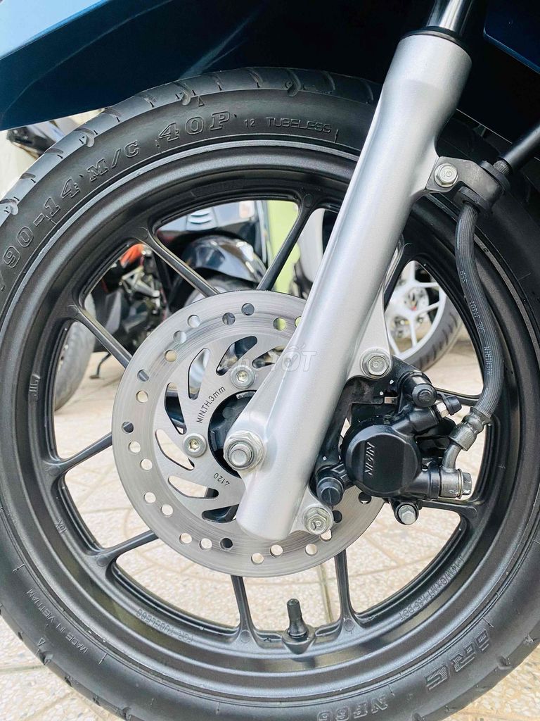 Click thái 2015 hàng hot siêu đẹp chuẩn zin🔥. Mua bán Xe máy tại Quận Ninh Kiều Cần Thơ được đăng bởi Hiếu Xe máy Tân Liên Hưng 2 hình 11