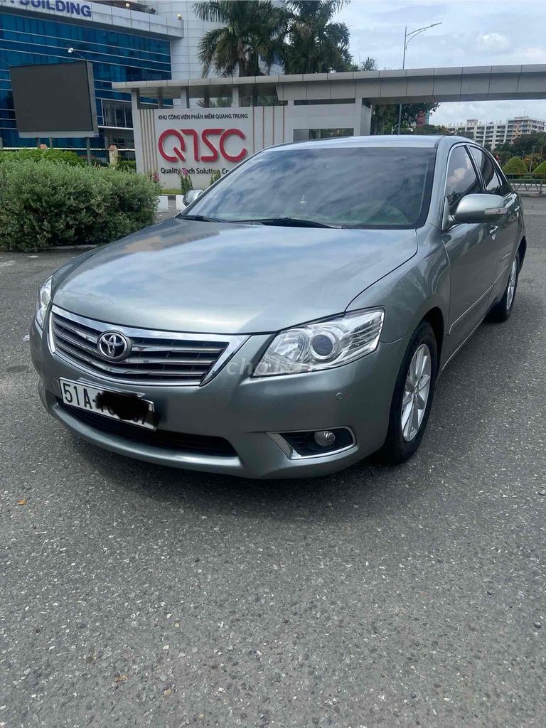 Toyota Camry 2011 2.4G - 150000 km. Mua bán Ô tô tại Quận 12 Tp Hồ Chí Minh được đăng bởi Hien hình 3