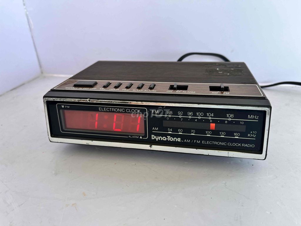 Đồng hồ báo thức Dyna-Tone HKS/TCR-100 Đen. Mua bán Nội thất, đồ gia dụng khác tại Quận Hải Châu Đà Nẵng được đăng bởi Linh H Le hình 1