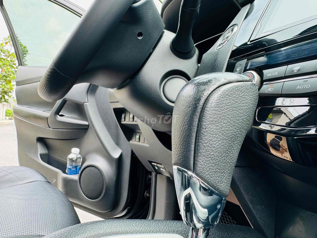 Nissan X trail 2017 2.5 SV 4WD - 140000 km. Mua bán Ô tô tại Huyện Hóc Môn Tp Hồ Chí Minh được đăng bởi NGỌC KHANG CAR hình 17